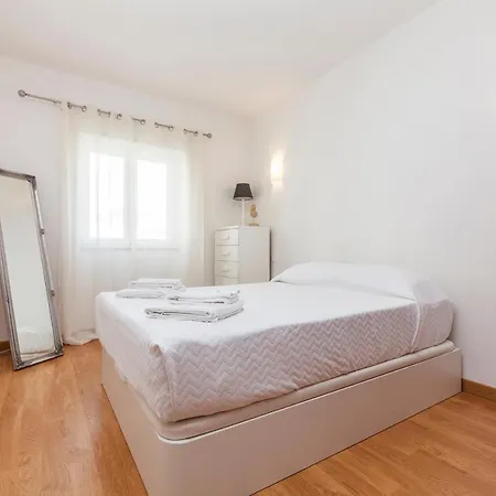 A61 - Largo Do Moinho In