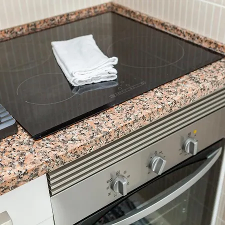 A61 - Largo Do Moinho In *